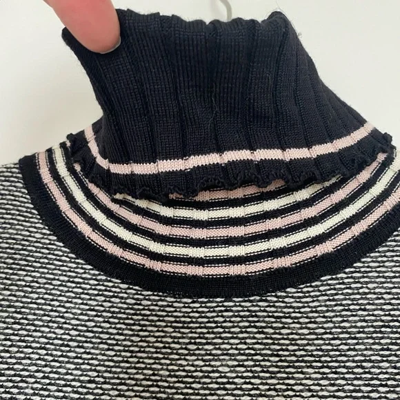 Missoni Black and Cream Sleeveless Turtleneck Top - Size 10 - Picture 3 of 8